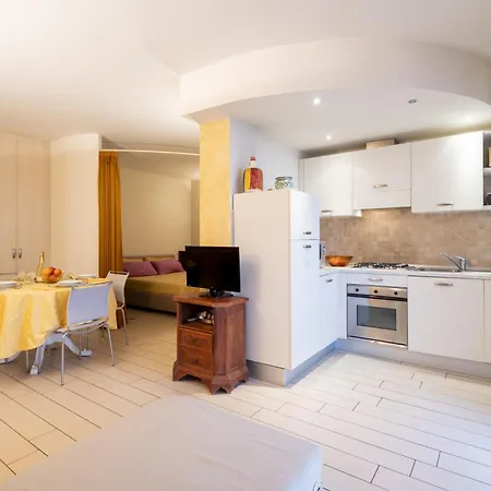 Casa Alba Terrace View By Interhome Sarnico